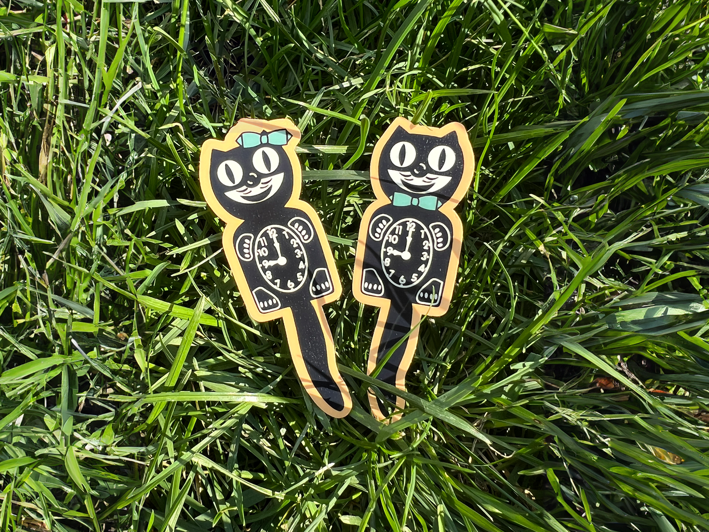 Vintage Cat Clock Sticker